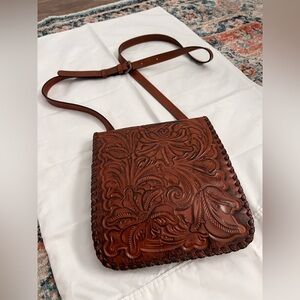 Patricia Nash crossover leather handbag